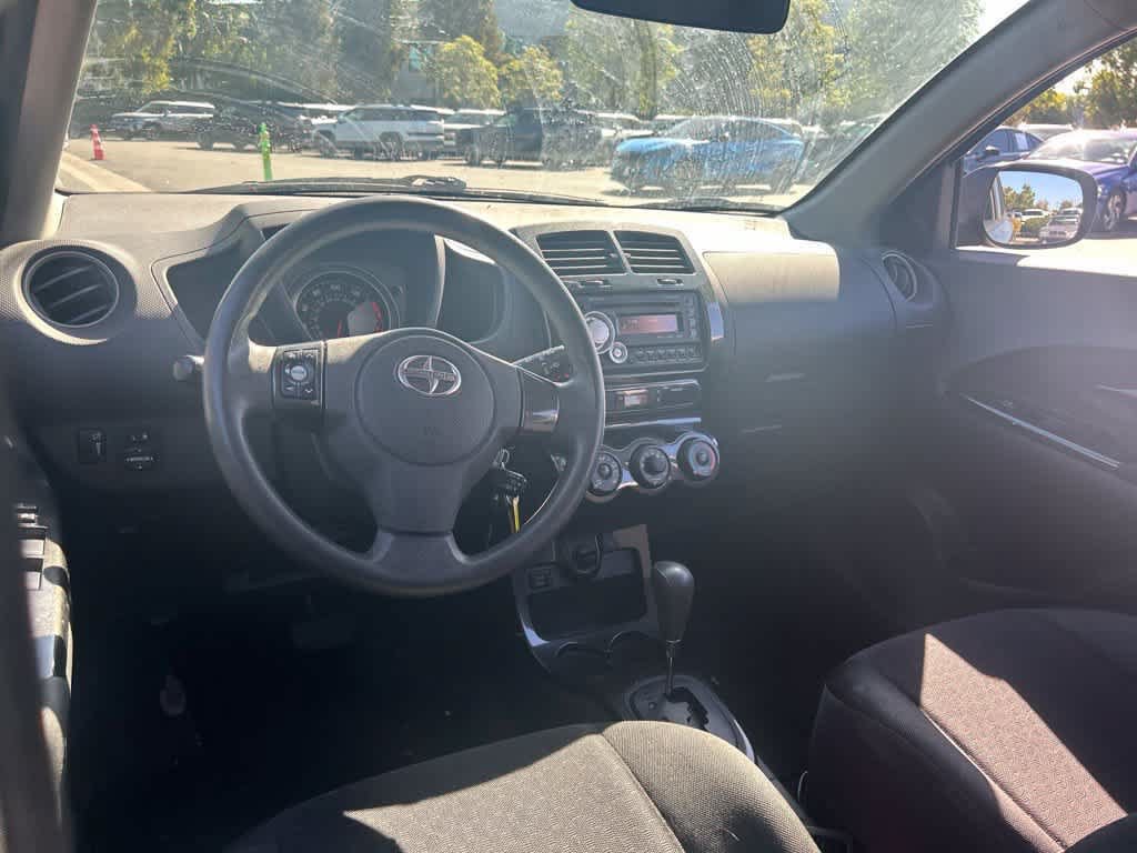 Used 2010 Scion xD FWD image 8