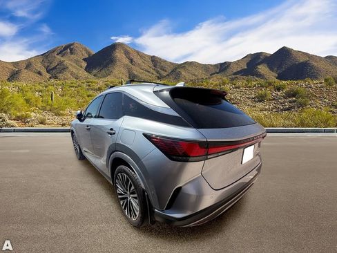 Used 2024 Lexus RX 350 w/ Convenience Package image 3