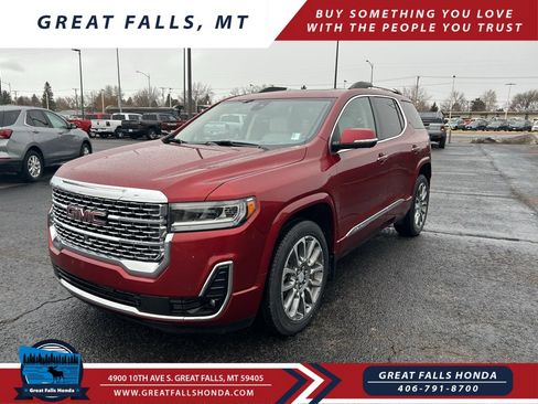 Used 2023 GMC Acadia Denali image 3