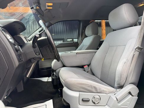 Used 2012 Ford F150 XLT w/ XLT Convenience Pkg AWD/4WD image 9
