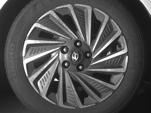 Used 2025 Hyundai Sonata SEL FWD image 13