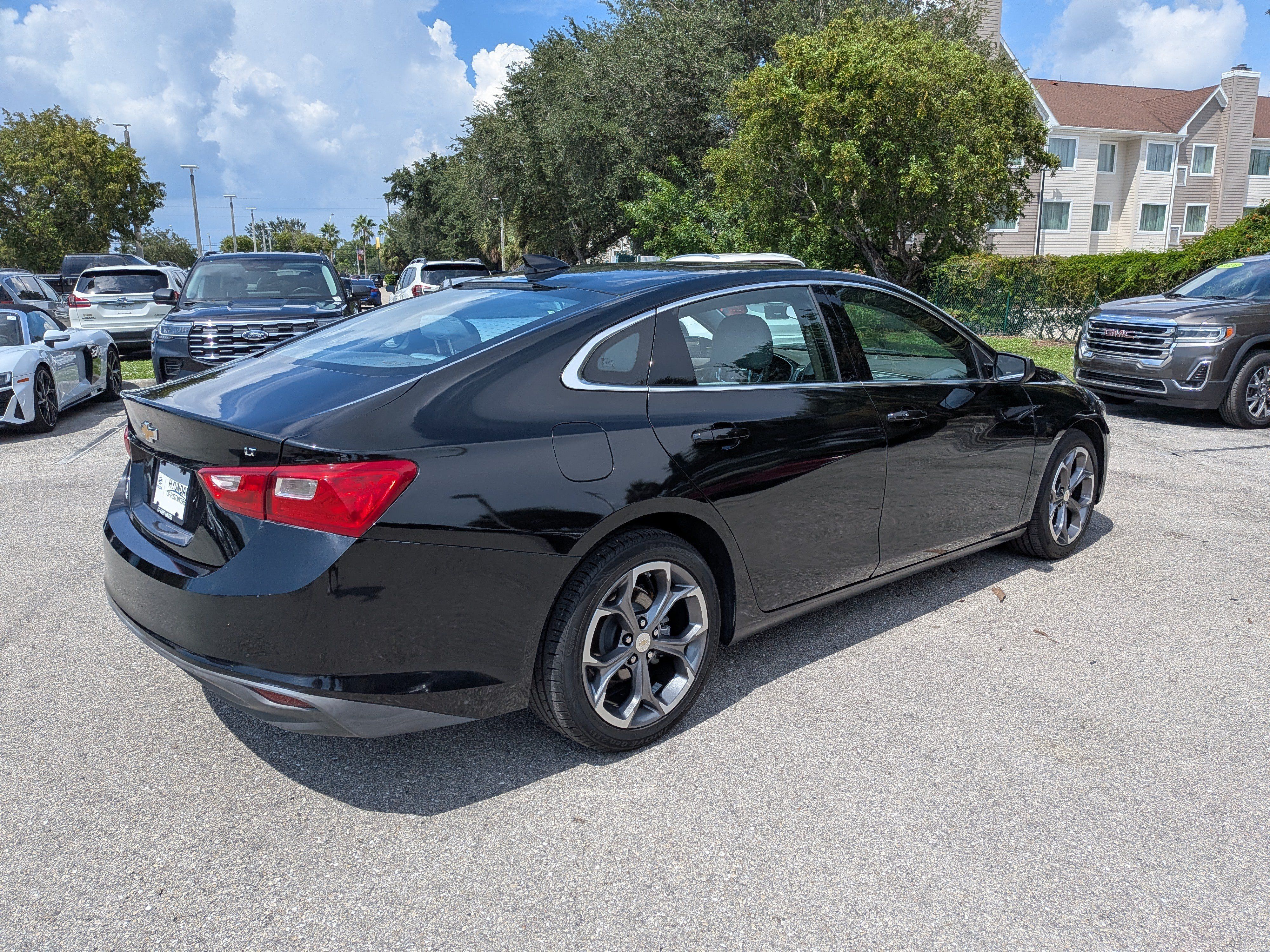 Used 2023 Chevrolet Malibu LT FWD image 4
