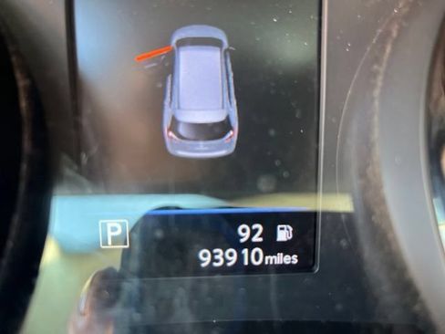 Used 2018 Nissan Rogue S AWD/4WD image 7