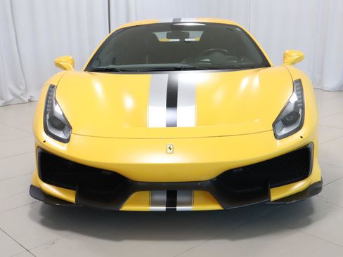 Certified 2019 Ferrari 488 Pista Coupe RWD image 8