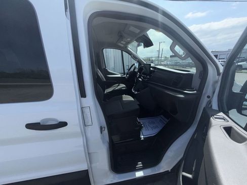 Used 2023 Ford Transit 350 XLT RWD image 25
