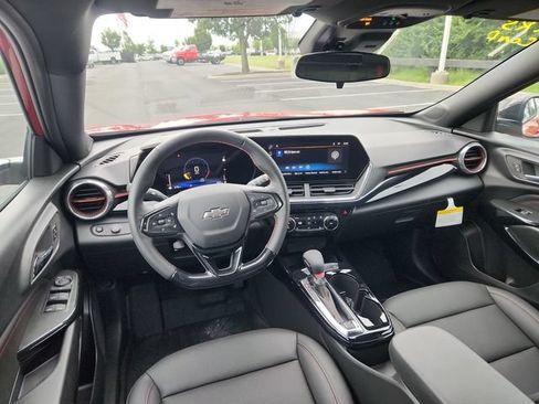 New 2026 Chevrolet Trax RS w/ Driver Confidence Package FWD image 13