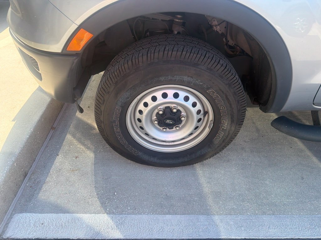 Used 2022 Ford Ranger XL RWD image 4