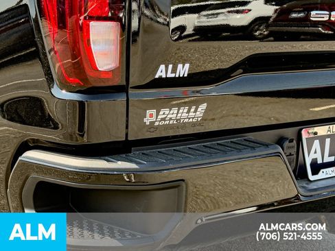 Used 2023 GMC Sierra 1500 Elevation image 6