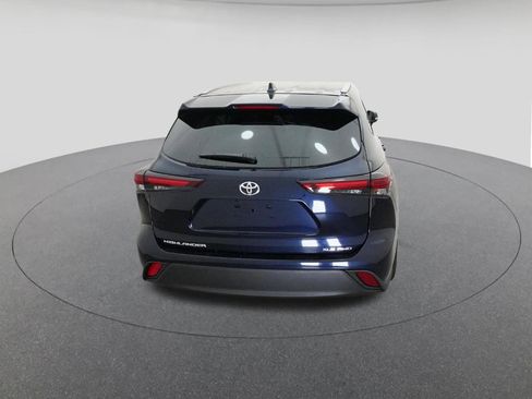 New 2026 Toyota Highlander XLE AWD/4WD image 7