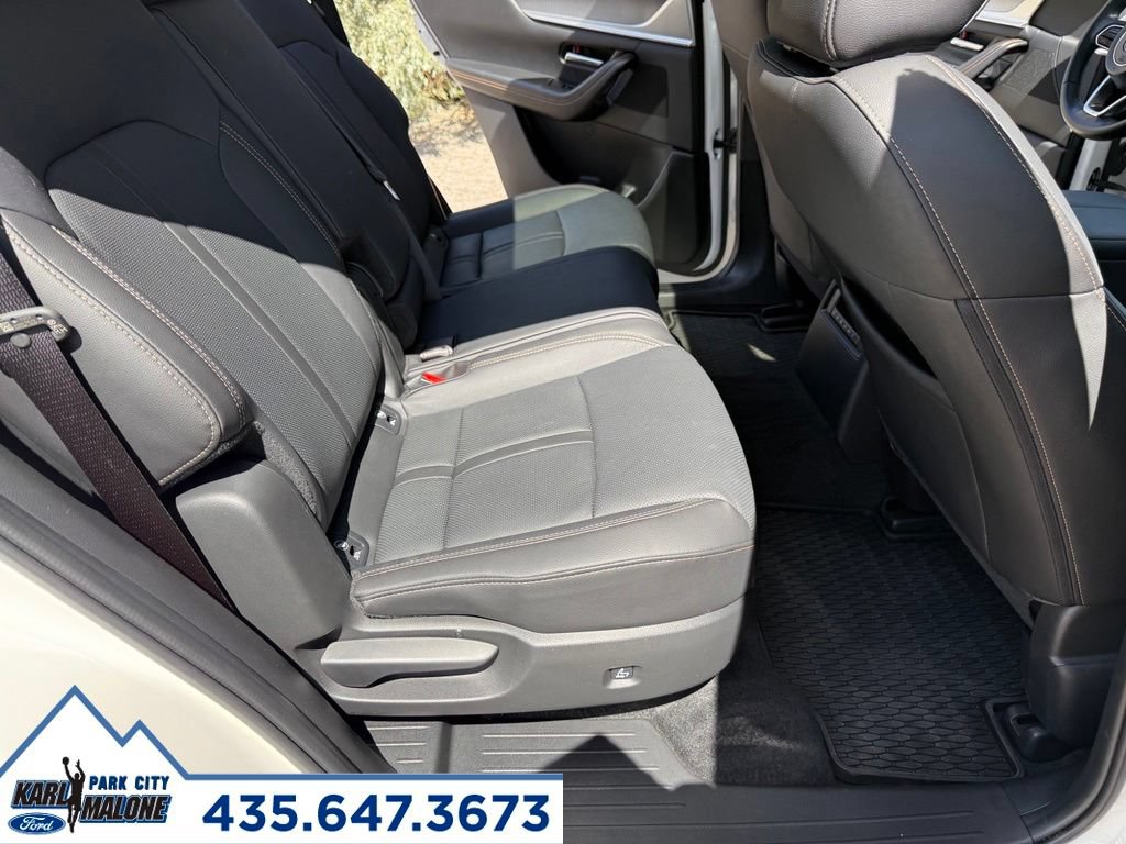 Used 2025 MAZDA CX-90 Plug-In Hybrid w/Premium Sport AWD/4WD image 40
