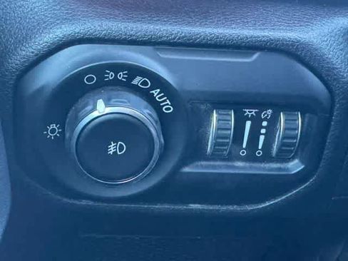 Used 2018 Jeep Wrangler Rubicon image 19