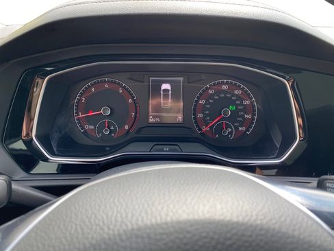 Used 2019 Volkswagen Jetta SE w/ Cold Weather Package image 13