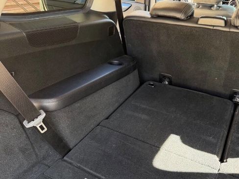 Used 2016 Mercedes-Benz GL 450 4MATIC w/ Premium I Package image 49