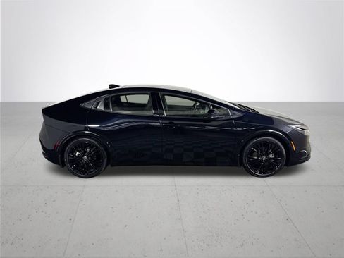 Used 2026 Toyota Prius AWD image 5