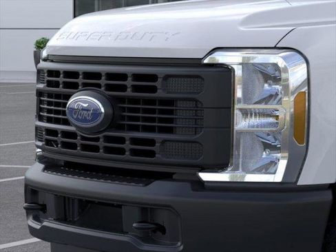 New 2026 Ford F250 XL w/ Snow Plow Prep Package image 17