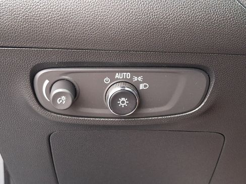 Used 2025 Buick Encore GX Sport Touring w/ Experience Buick Package AWD/4WD image 24