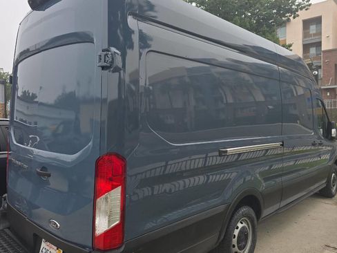 Used 2019 Ford Transit 250 148 High Roof Extended image 2