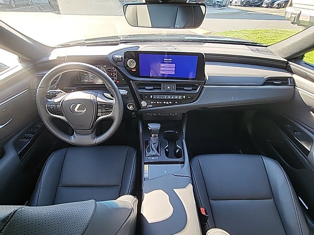 Certified 2024 Lexus ES 350 w/ Premium Package FWD image 22