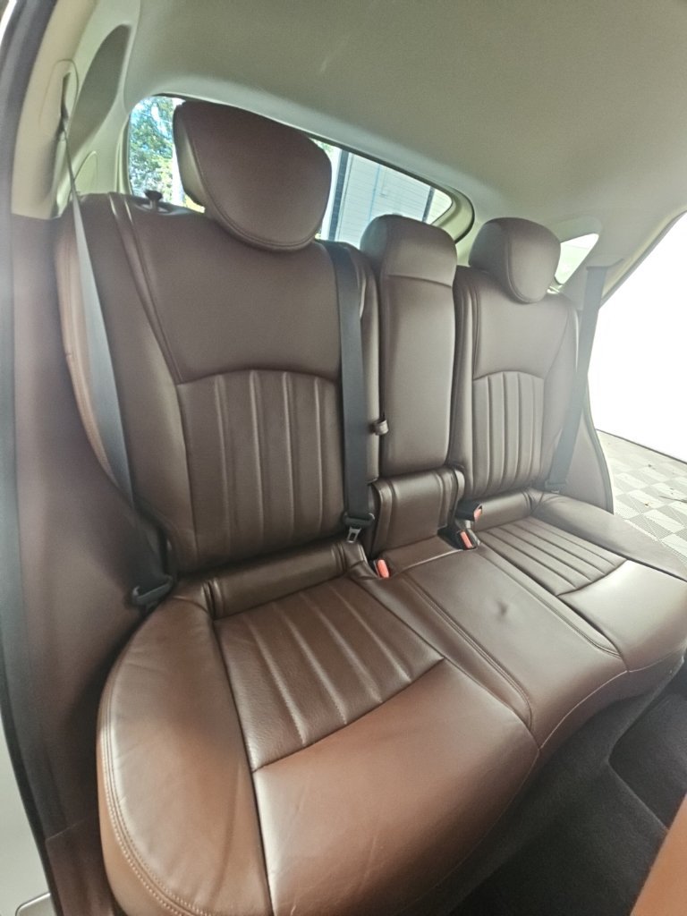 Used 2017 INFINITI QX50 2WD w/ Premium Package image 15