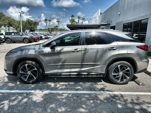 Used 2017 Lexus RX 450h AWD w/ Luxury Package image 5