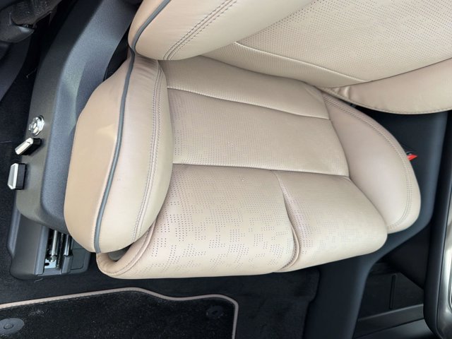 New 2027 Lincoln Navigator Black Label AWD/4WD image 16