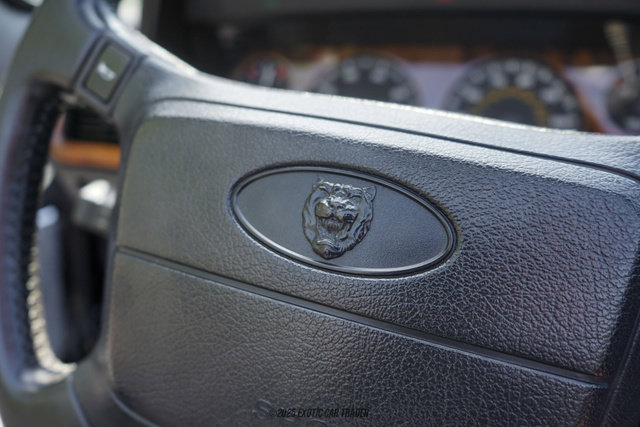 Used 1994 Jaguar XJS 4.0 Convertible RWD image 80