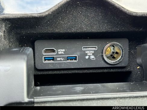 Used 2018 Land Rover Range Rover HSE image 29