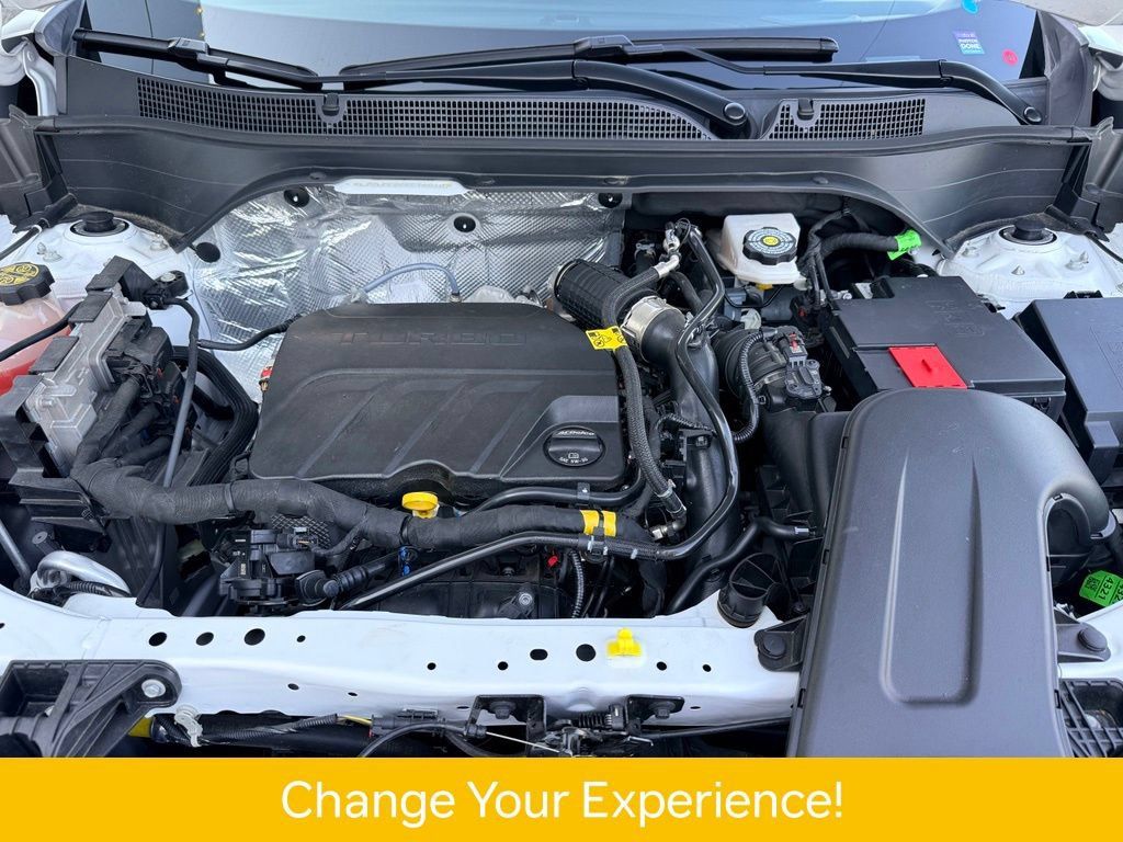 Used 2024 Chevrolet Trax LS w/ LS Convenience Package FWD image 28