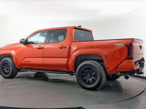 Used 2024 Toyota Tacoma TRD Sport RWD image 6