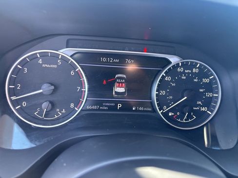 Used 2023 Nissan Rogue SV image 40