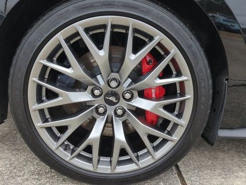 Used 2025 Ford Mustang GT Premium image 9