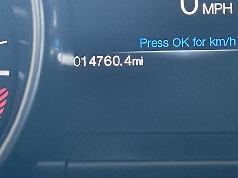 Used 2016 Ford Mustang Shelby GT350 w/ Technology Package image 38