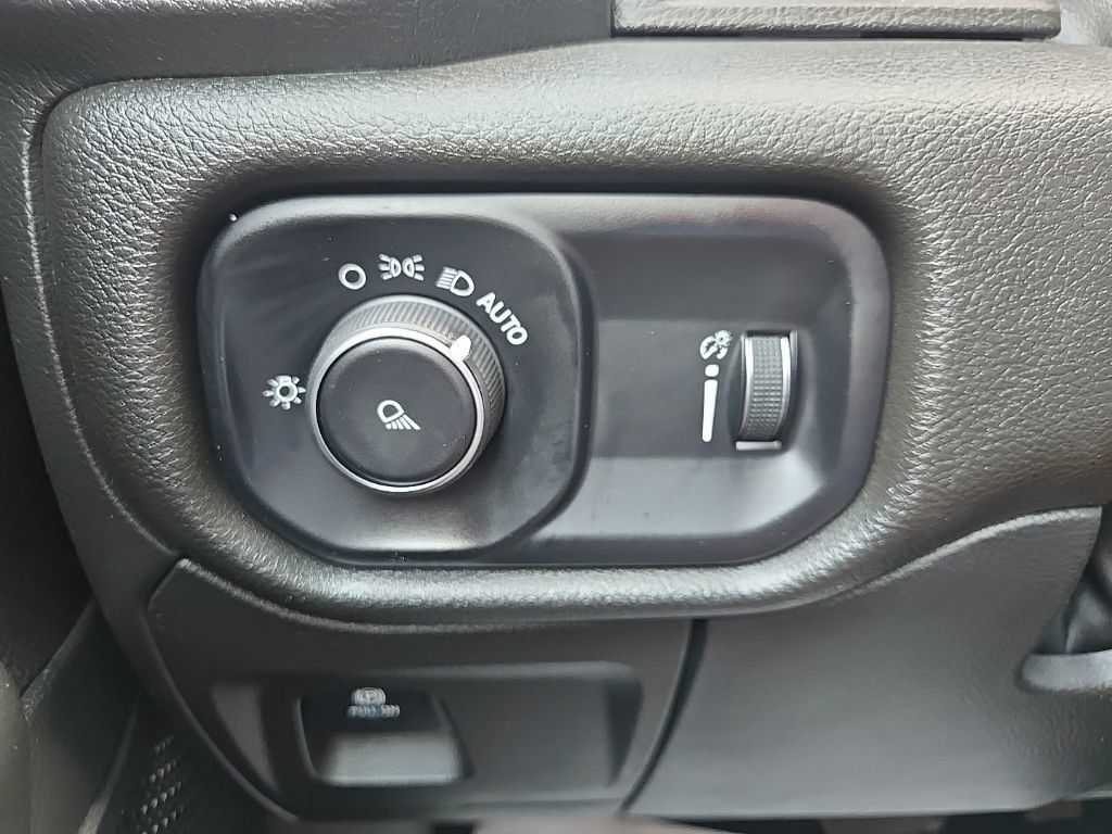 Used 2023 RAM 1500 Tradesman AWD/4WD image 48