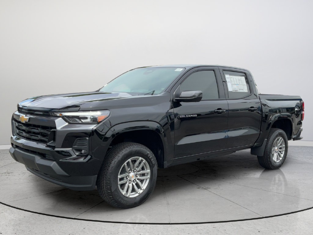New 2026 Chevrolet Colorado LT w/ LT Convenience Package RWD image 3