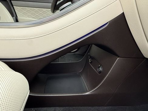 Certified 2021 Hyundai Palisade Calligraphy w/ Winter Package image 36