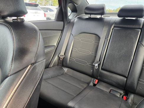 Used 2021 Kia Forte GT-Line image 12