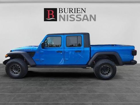 Used 2021 Jeep Gladiator Rubicon AWD/4WD image 3