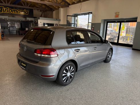 Used 2012 Volkswagen Golf 4-Door FWD image 7