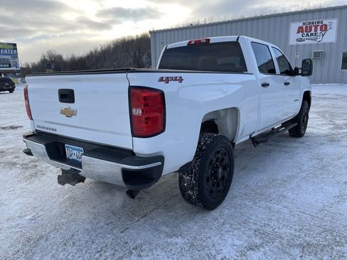 Used 2019 Chevrolet Silverado 2500 W/T image 4