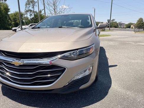 Used 2023 Chevrolet Malibu LT FWD image 11