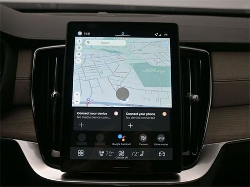 New 2026 Volvo XC90 B6 Plus image 14