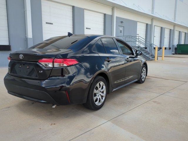Used 2021 Toyota Corolla LE FWD image 5
