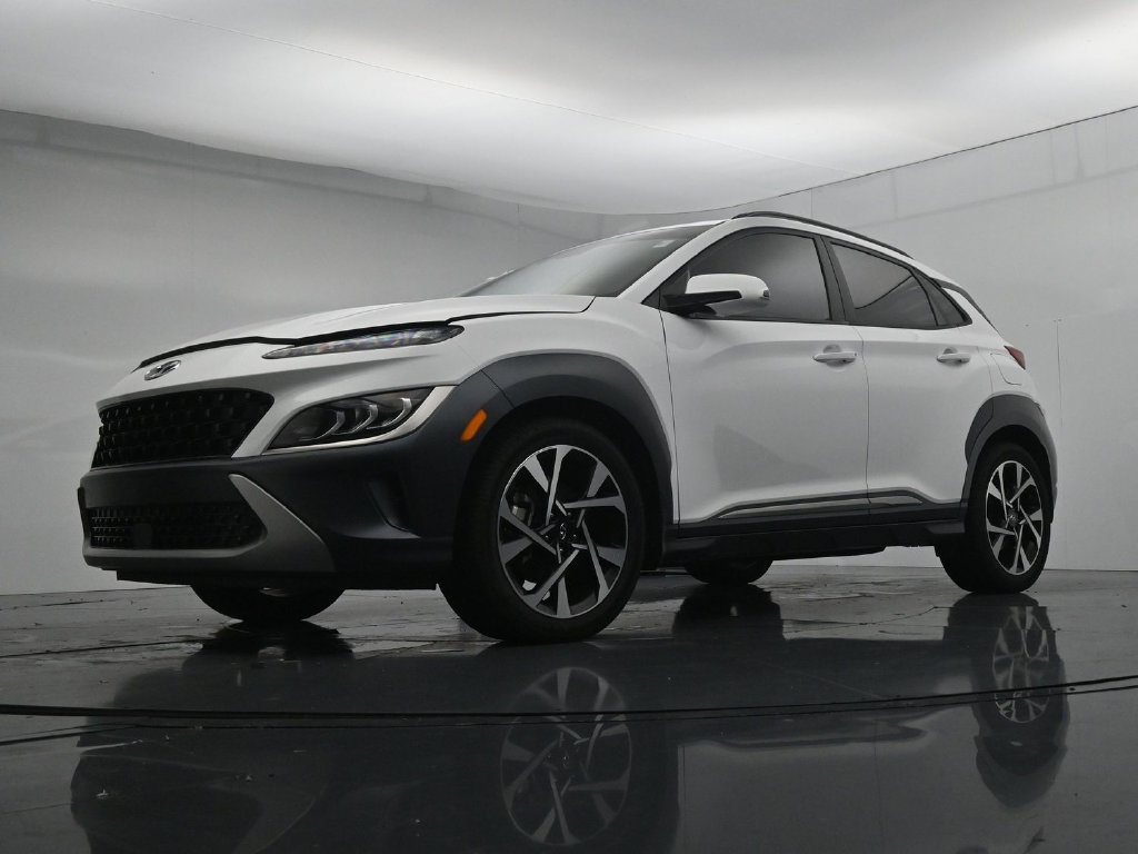 Used 2023 Hyundai Kona Limited FWD image 35