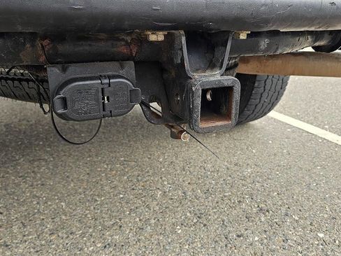 Used 2004 Chevrolet Silverado 2500 LT w/ Skid Plate Package image 10