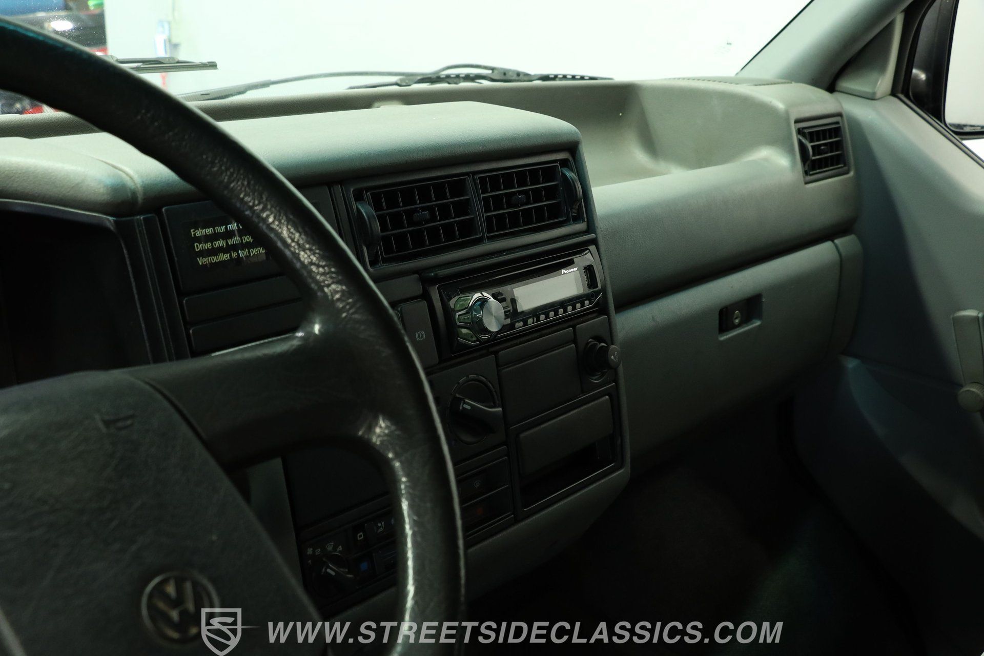 Used 1992 Volkswagen Eurovan Camper FWD image 36