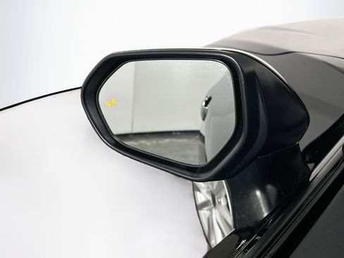 Used 2025 Toyota Camry LE image 16