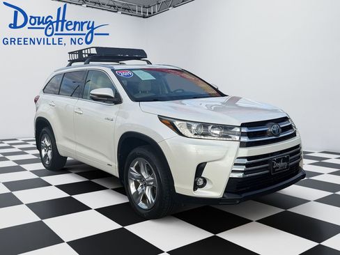 Used 2019 Toyota Highlander Limited image 7