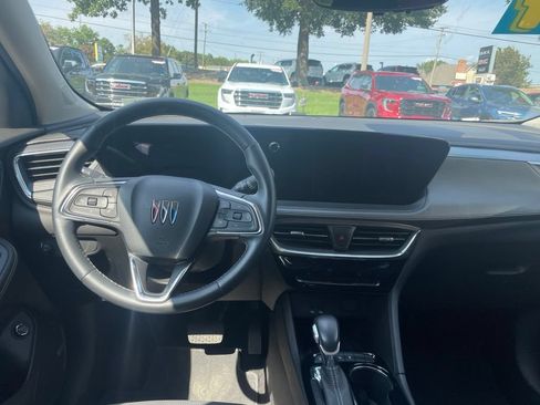 Used 2024 Buick Encore GX Avenir w/ Avenir Technology Package FWD image 11