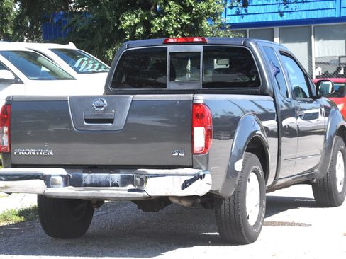 Used 2006 Nissan Frontier SE w/ (P01) Power Pkg RWD image 6
