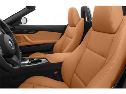 Used 2015 BMW Z4 sDrive28i image 9